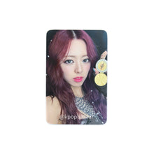 Load image into Gallery viewer, ITZY &#39;BORN TO BE&#39; Withmuu POB Benefit Photocard
