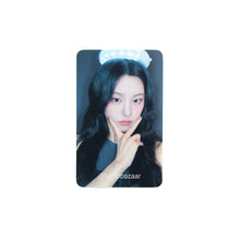 Load image into Gallery viewer, ITZY Official Light Ring Ver.2 Benefit Photocard
