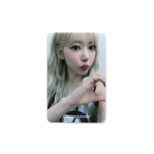 Load image into Gallery viewer, LE SSERAFIM &#39;EASY&#39; Soundwave Lucky Draw Round 2 Benefit Photocard
