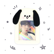 Load image into Gallery viewer, Fluffy Photocard Holder Keyring
