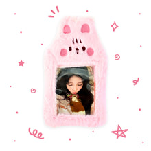 Load image into Gallery viewer, Fluffy Photocard Holder Keyring

