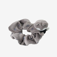 Load image into Gallery viewer, [PREORDER] Stray Kids World Tour 'RUN IT JAPAN' Official MD - Scrunchie
