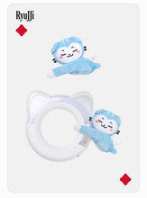 Load image into Gallery viewer, [PREORDER] ITZY 5th Fanmeeting 'ALL IN, MIDZY' Official MD - TWINZY Plush (Hug Ver.)
