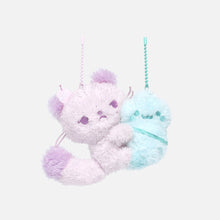 Load image into Gallery viewer, [PREORDER] Hearts2Hearts 'ICONIC HEART' Official MD - Sweet &amp; Spicy Doll Keyring
