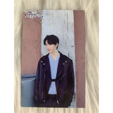 Load image into Gallery viewer, Stray Kids &#39;Levanter&#39; Behind Photocard
