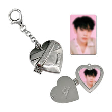 Load image into Gallery viewer, ZEROBASEONE 5th Mini Album ‘BLUE PARADISE’ Official Pop-Up MD - Heart Pendant Keyring
