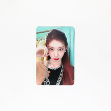 Load image into Gallery viewer, ITZY &#39;Crazy In Love&#39; MMT POB Benefit Photocard
