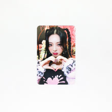 Load image into Gallery viewer, ITZY &#39;Crazy In Love&#39; MMT POB Benefit Photocard
