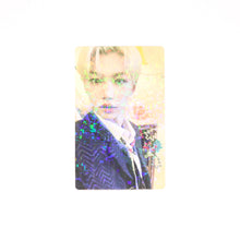Load image into Gallery viewer, Stray Kids &#39;Christmas EveL&#39; Soundwave POB Benefit Photocard
