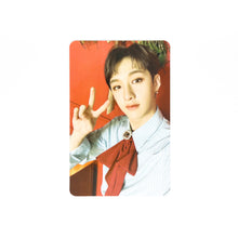 Load image into Gallery viewer, Stray Kids 'Christmas EveL' Official Album Photocard
