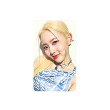 Load image into Gallery viewer, STAYC &#39;Young-Luv.Com&#39; Apple Music POB Benefit Photocard
