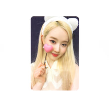 Load image into Gallery viewer, STAYC &#39;Young-Luv.Com&#39; Makestar White Day VC Benefit Photocard
