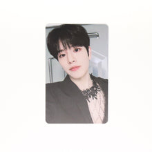 Load image into Gallery viewer, Stray Kids 'Oddinary' Soundwave Lucky Draw Round 1 Benefit Photocard
