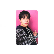 Load image into Gallery viewer, Enhypen &#39;Manifesto: Day 1&#39; Soundwave Lucky Draw Round 1 Benefit Photocard
