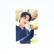 Load image into Gallery viewer, ATEEZ &#39;The World Ep.1: Movement&#39; Makestar Benefit Photocard
