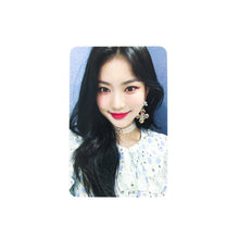 Load image into Gallery viewer, STAYC &#39;We Need Love&#39; Apple Music Lucky Draw Benefit Photocard
