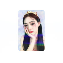 Load image into Gallery viewer, ITZY &#39;Checkmate&#39; Soundwave POB Benefit Photocard
