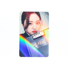 Load image into Gallery viewer, ITZY &#39;Checkmate&#39; Withmuu POB Benefit Photocard
