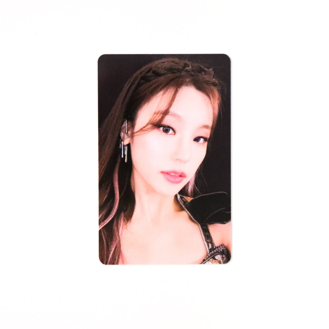 ITZY 'Checkmate' Withmuu Lucky Draw Benefit Photocard