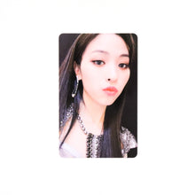 Load image into Gallery viewer, ITZY &#39;Checkmate&#39; Withmuu Lucky Draw Benefit Photocard
