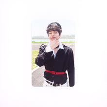 Load image into Gallery viewer, Stray Kids &#39;Maxident&#39; Barnes &amp; Nobles POB Photocard
