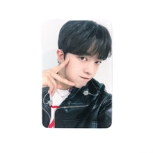 Load image into Gallery viewer, Oneus &#39;Malus&#39; Soundwave Lucky Draw Round 2 Benefit Photocard
