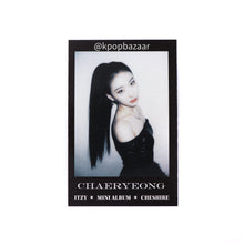 Load image into Gallery viewer, ITZY &#39;Cheshire&#39; Soundwave POB Benefit Photocard
