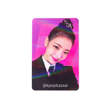 Load image into Gallery viewer, ITZY &#39;Cheshire&#39; Soundwave POB Benefit Photocard

