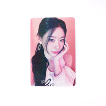 Load image into Gallery viewer, ITZY &#39;Cheshire&#39; Music Plant POB Benefit Photocard
