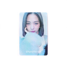 Load image into Gallery viewer, ITZY &#39;Cheshire&#39; Music Plant POB Benefit Photocard
