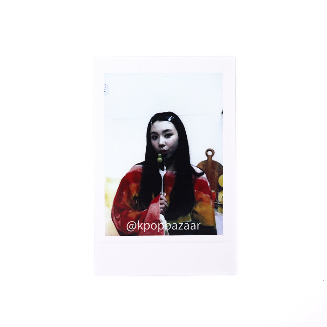 Chaeyoung 'Yes, I Am Chaeyoung' Photobook Apple Music POB Polaroid