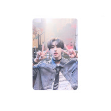 Load image into Gallery viewer, Stray Kids &#39;Maxident&#39; Soundwave Lucky Draw Round 1 Benefit Photocard
