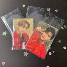 Load image into Gallery viewer, Heart - Kpop Photocard Holographic Sleeves (57x89mm)
