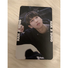 Load image into Gallery viewer, Stray Kids 'Mixtape' Official Album Photocard
